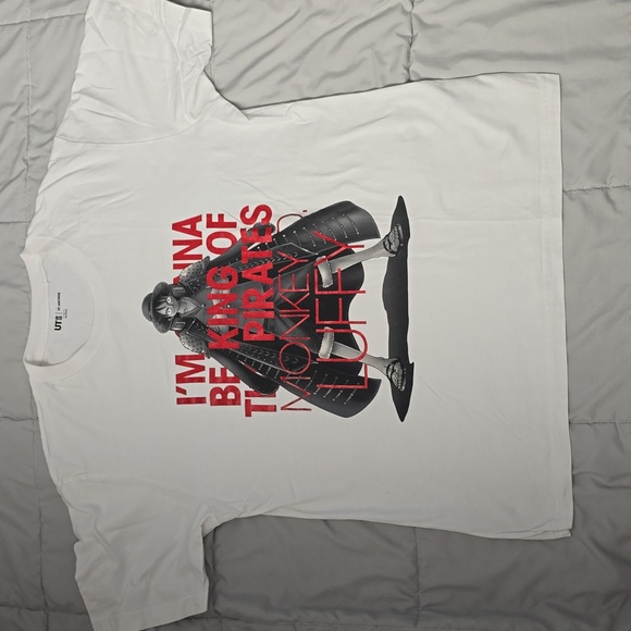 Uniqlo UT Manga One Piece Luffy King Archive White T-Shirt NWOT - Picture 1 of 4